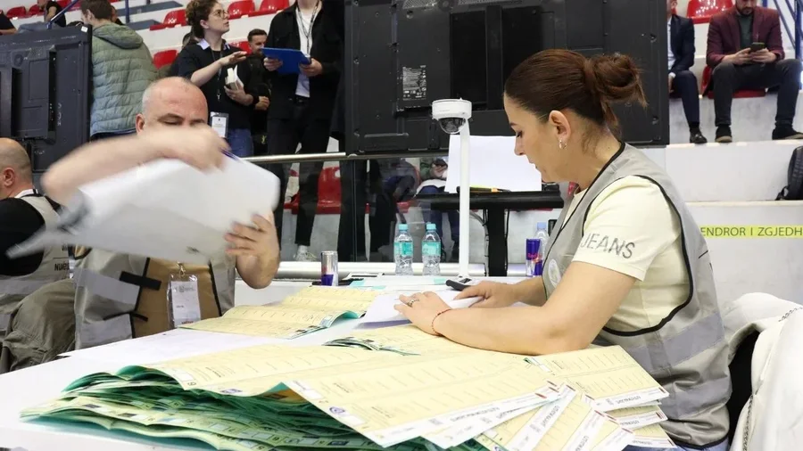 Përfundon numërimi i VOTAVE, pritet vetëm rishikimi i pamjeve