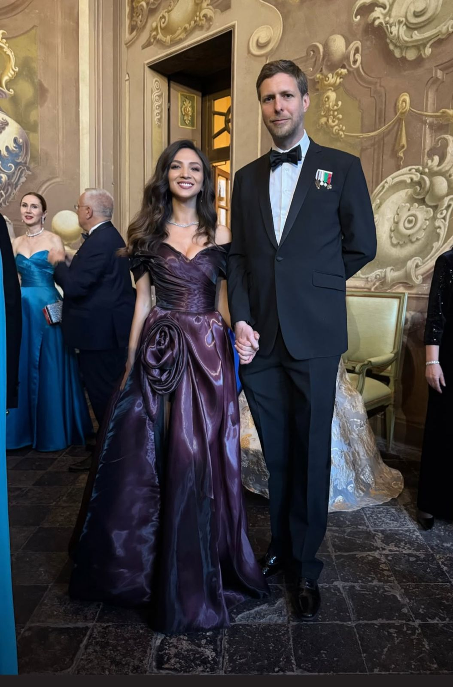 Princ Leka me partneren e re në ballon e Romës: Tradita dhe eleganca