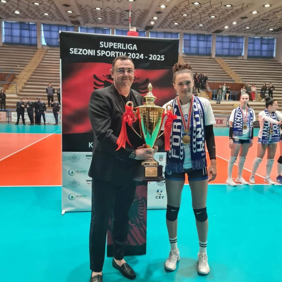 Triumfi i vajzave bardheblu në volejboll, trajneri Gorenca tregon sekretin