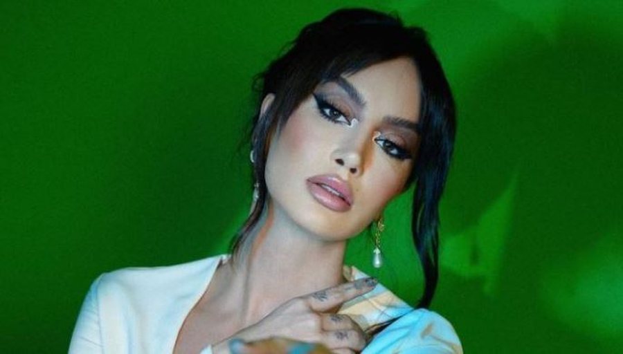 Dafina Zeqiri i jep fund bashkëpunimit me menaxherin pas më shumë