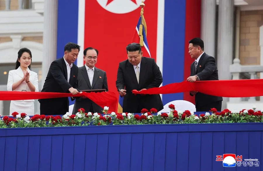 FOTO/ Kush është vajza e Kim Jong Un, ‘pika e dobët’