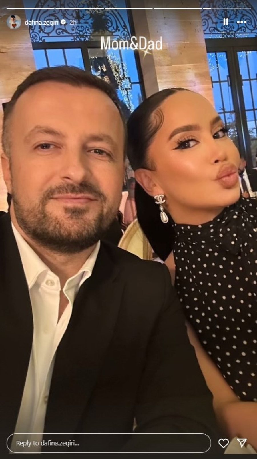 Dafina Zeqiri dhe partneri i saj shfaqen për herë të parë