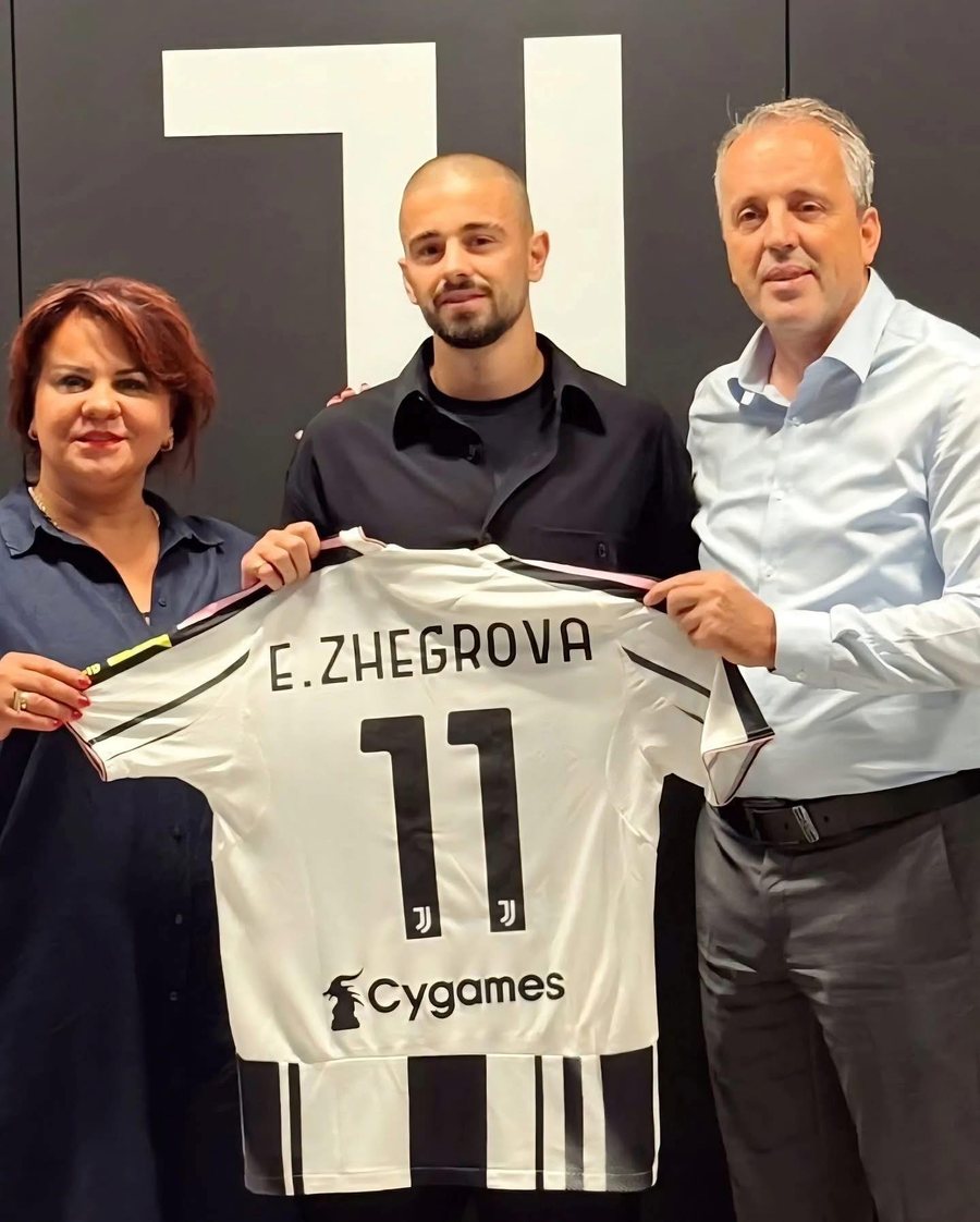 Zhegrovës i besohet numri i legjendës së Juventusit