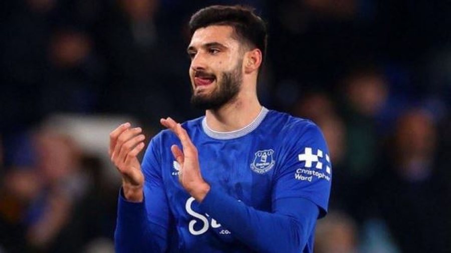 Lajme të mira për Armando Brojën, Everton është gati ta