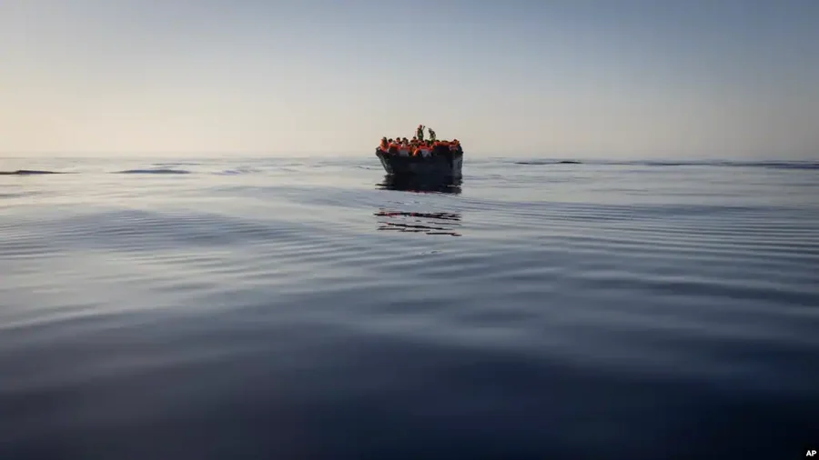 Greqia pezullon azilin, bie numri i migrantëve në Kretë