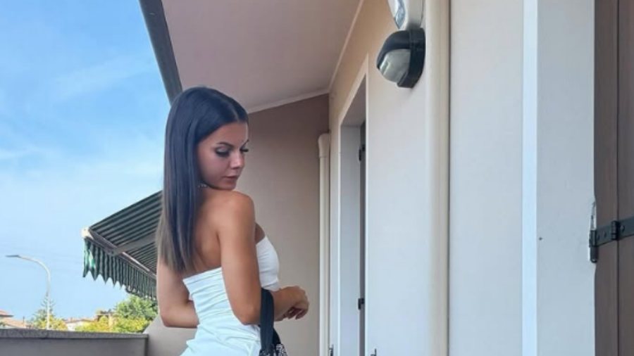 E pushuan nga puna se u bë pjesë e “OnlyFans”, edukatorja