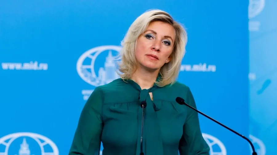 Videoja virale e Macron dhe reagimi tallës i Rusisë