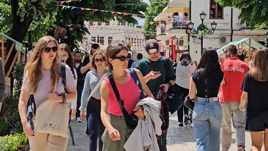 Sot në Ditën Ndërkombëtare të Rinisë, sa