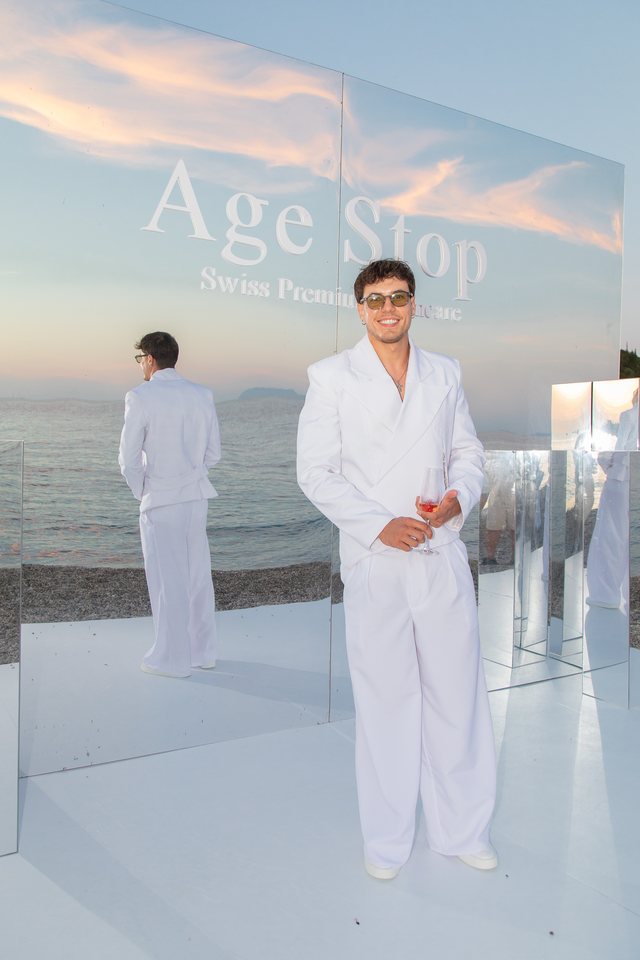 &ldquo;White Affair by the Sea&rdquo; 8 vite elegance nga Age Stop Switzerland