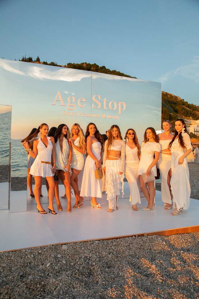 &ldquo;White Affair by the Sea&rdquo; 8 vite elegance nga Age Stop Switzerland
