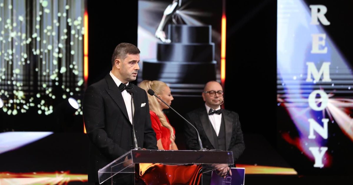 29 kompani  6 kategori  CCIT Awards nderon sipërmarrjen shqiptare  LISTA e fituesve 