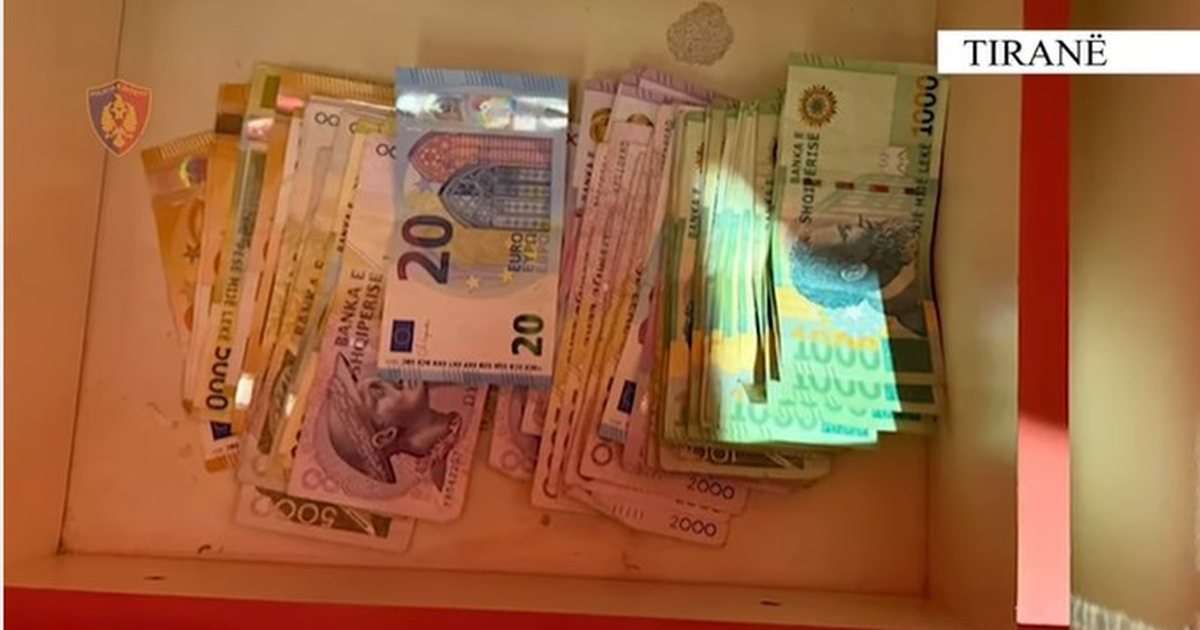 Kërcënonte me thikë punonjësit dhe vidhte xhirot ditore të subjekteve  arrestohet 30 vjeçari në Tiranë