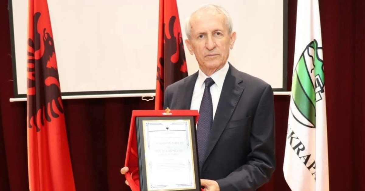 Mbyll sytë stomatologu Maksi Musabelliu