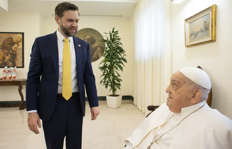 Liderët botërorë të pikëlluar për vdekjen e Papa