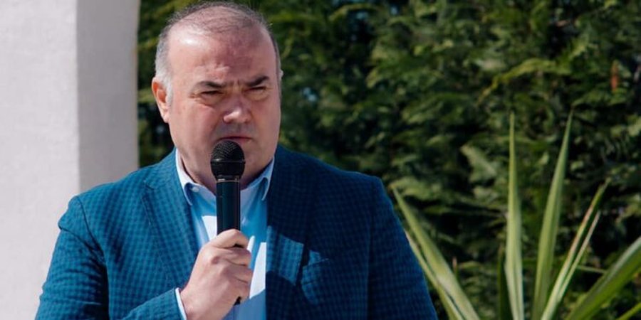 Gruaja e deputetit të PS në Elbasan pjesë e grupit të
