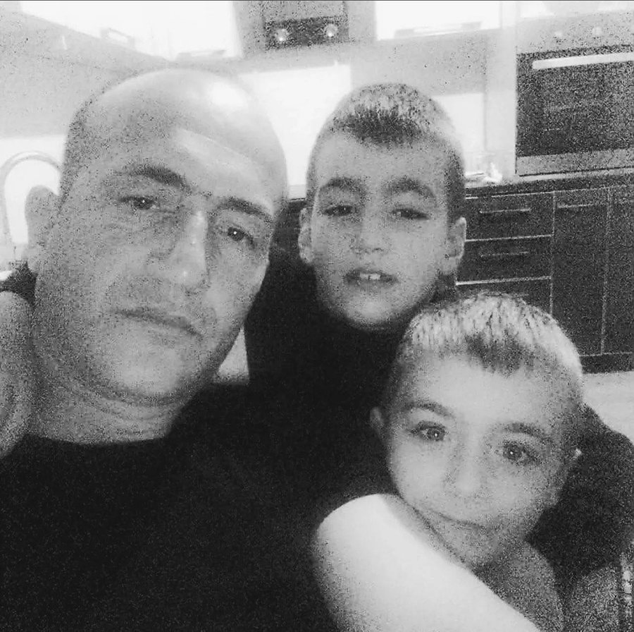 “Zemrat e mia, ma këputët shpirtin”, familja Bica hap