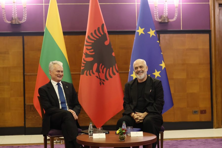 N&euml; fokus an&euml;tar&euml;simi n&euml; BE, Rama takim zyrtar me Presidentin