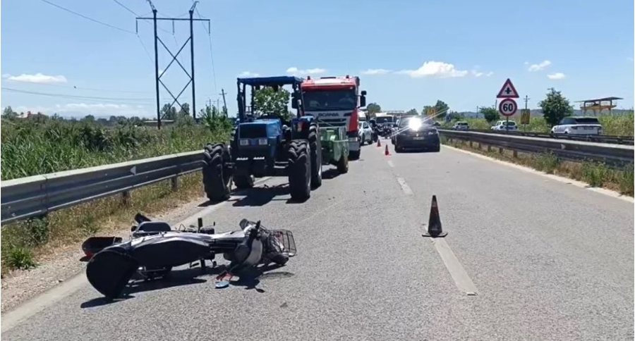 Aksident i r&euml;nd&euml; n&euml; autostrad&euml;n Lushnj&euml;-Fier,