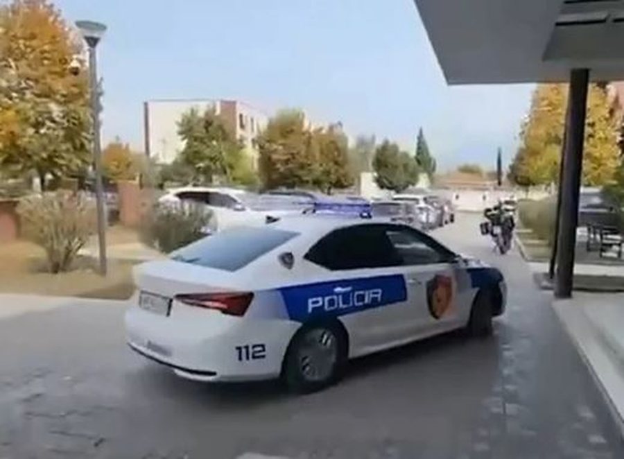 Polici po menaxhonte trafikun te &ldquo;Kthesa e Kamz&euml;s&rdquo;, Dorian Kasa
