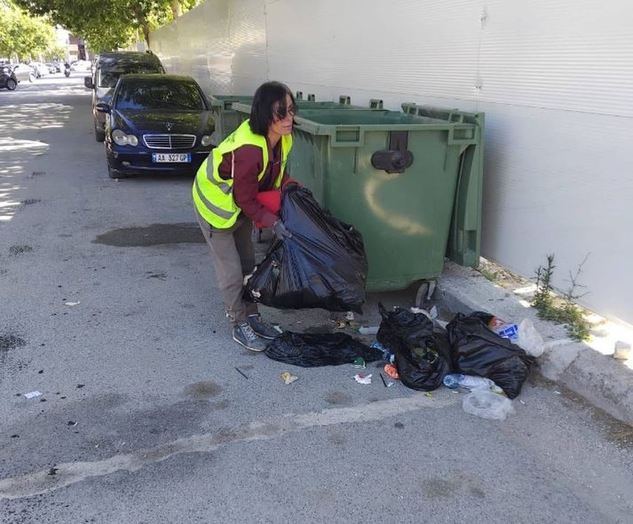 U p&euml;rplas p&euml;r vdekje dy dit&euml; m&euml; par&euml;, viktima ishte