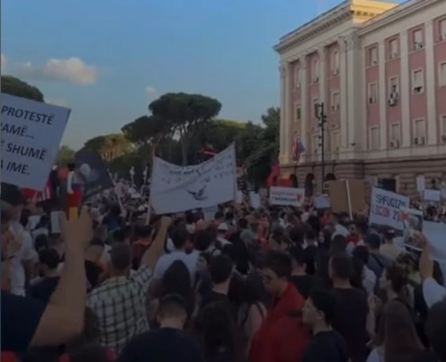 &ldquo;Shporrini partit&euml;, Redi Mu&ccedil;i po tenton t&euml; prish&euml;