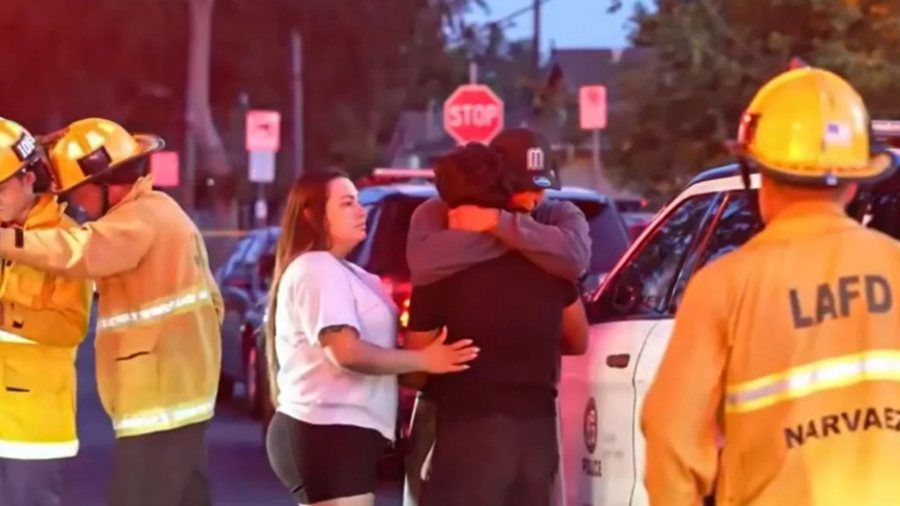 Krim i r&euml;nd&euml; n&euml; Los Angeles, babai vret djemt&euml; binjak&euml;