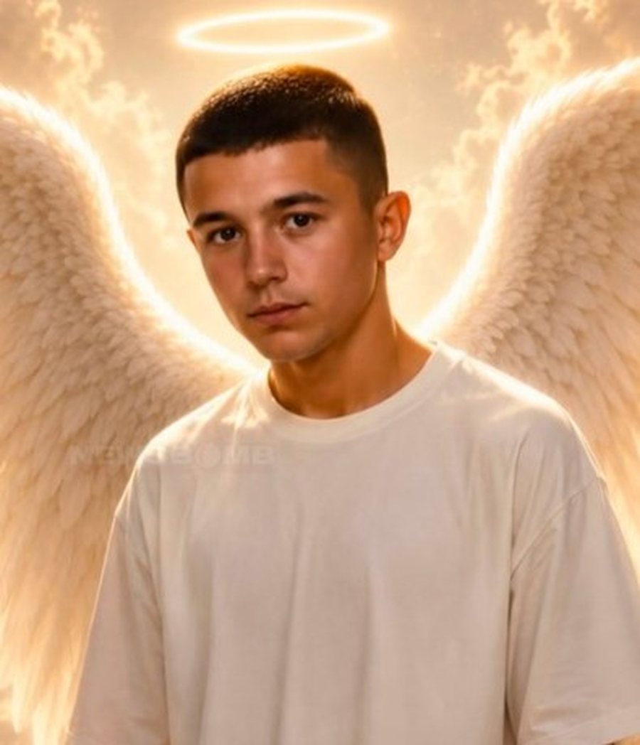 U shua n&euml; lule t&euml; rinis&euml;, 16-vje&ccedil;ari shqiptar Emiljo Gavri