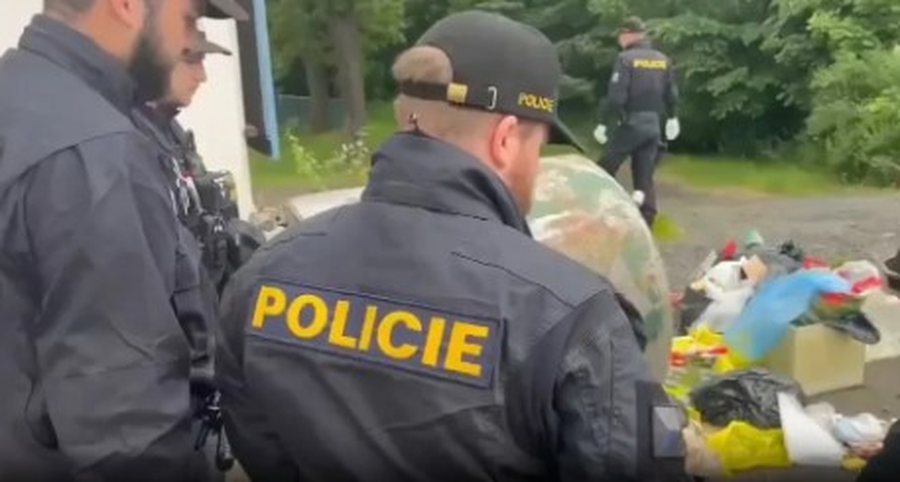 HORROR n&euml; &Ccedil;eki! 35-vje&ccedil;arja vret pa iu dridhur qerpiku