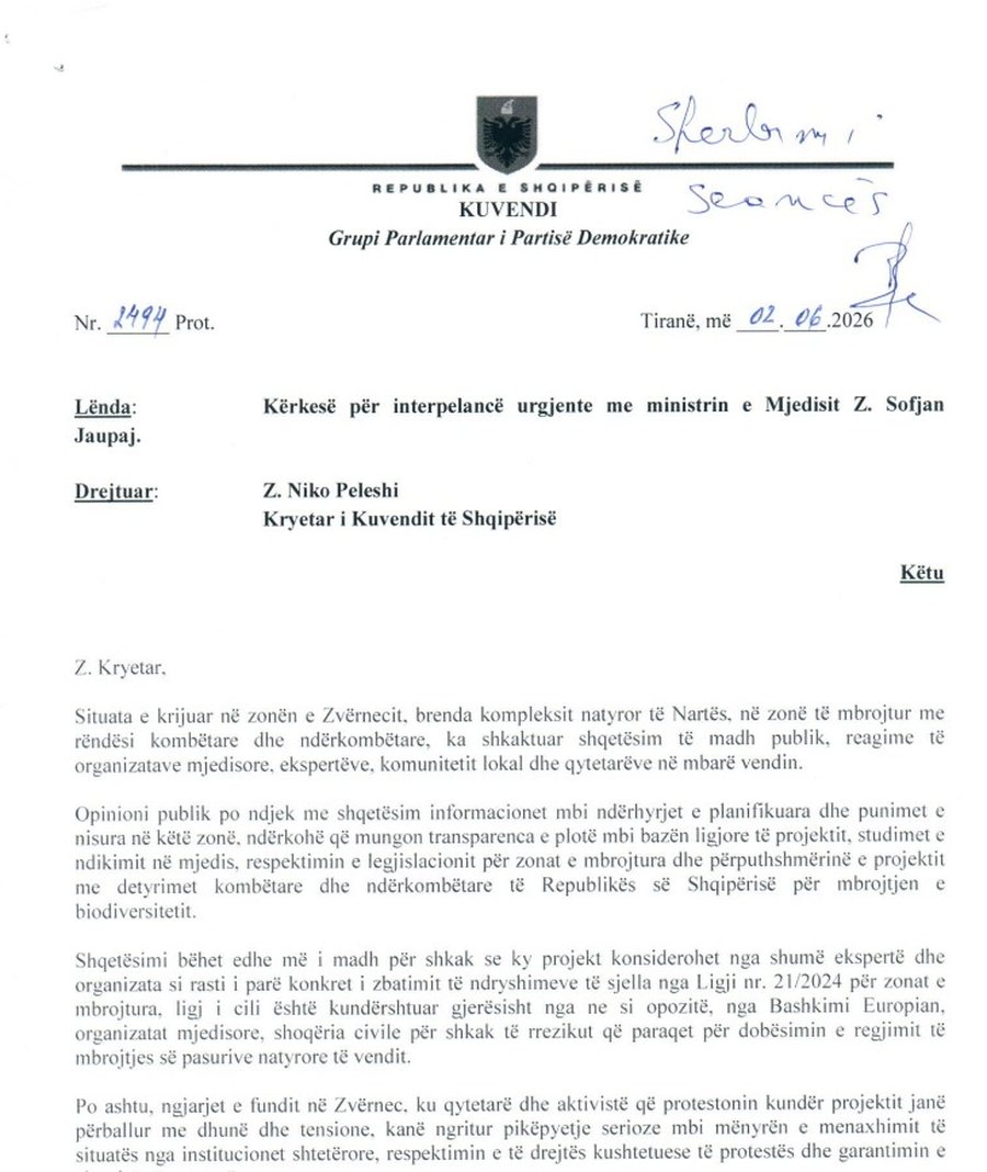 Opozitar&euml;t shfryt&euml;zojn&euml; protest&euml;n e qytetar&euml;ve, Bardhi