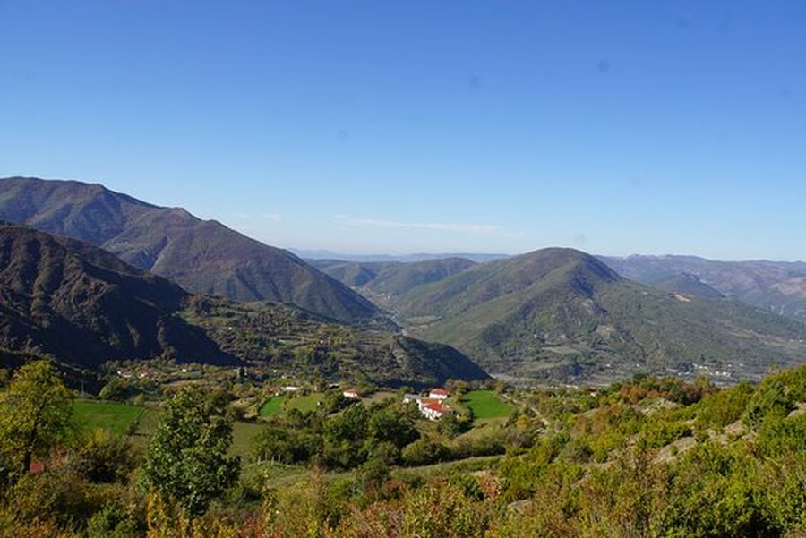 Gjenden sh&euml;ndosh&euml; e mir&euml; tursit&euml;t gjarman&euml;, q&euml; u