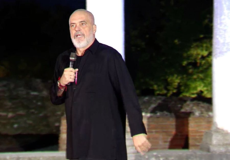 Qytetar&euml;t prej 10 dit&euml;sh &ldquo;ngulin rr&euml;nj&euml;&rdquo;