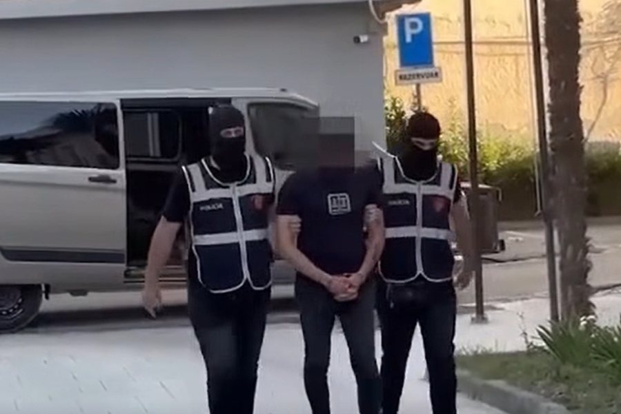 Operacionalja "me syt&euml; nga Vlora", dy t&euml; rinjt&euml; kapen