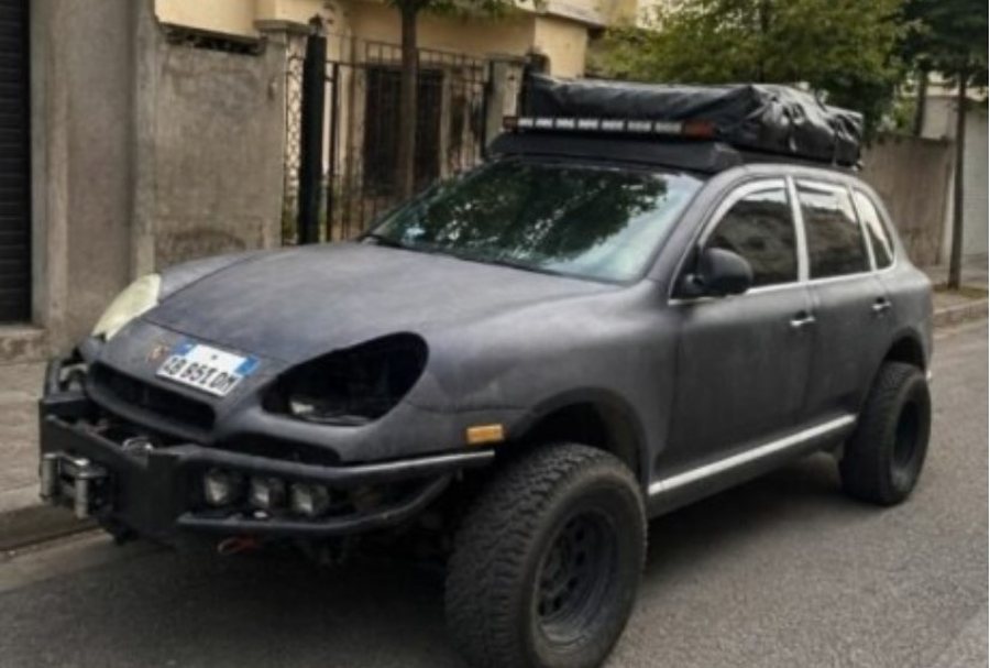Zhdukja e Eglant Ko&ccedil;it, del fotoja e makin&euml;s q&euml; dyshohet se u