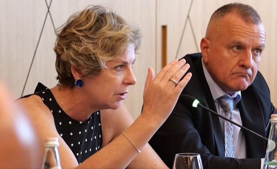 Digjitalizimi &ldquo;hyn&rdquo; n&euml; spitale! Ministrja Sala e zbulon: Nga 1