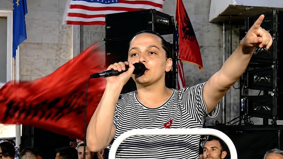&ldquo;Vij nga Komisariati i Policis&euml;&rdquo;, qytetarja Kokaj: Protesta