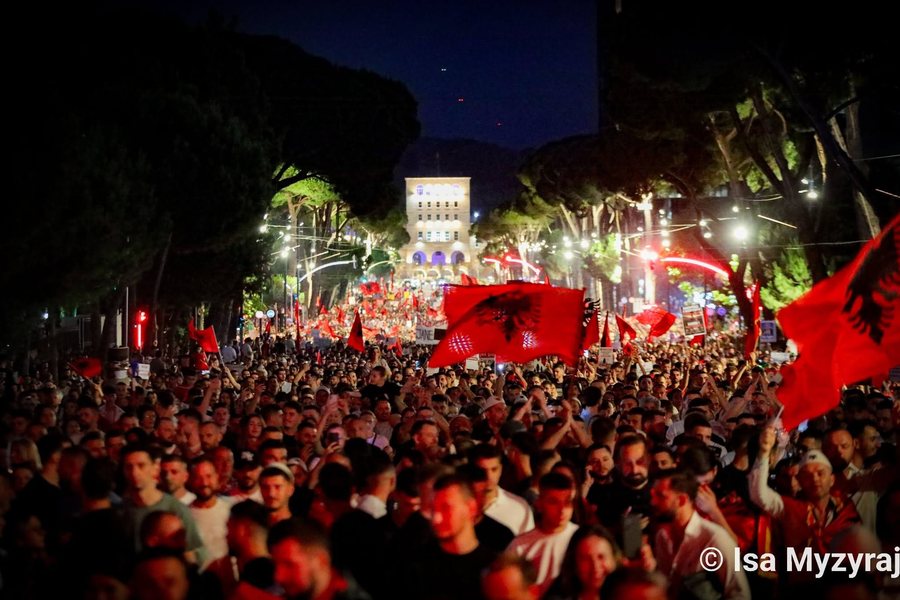 UGSH: Gjuha denigruese dhe agresioni verbal ndaj gazetar&euml;ve n&euml;