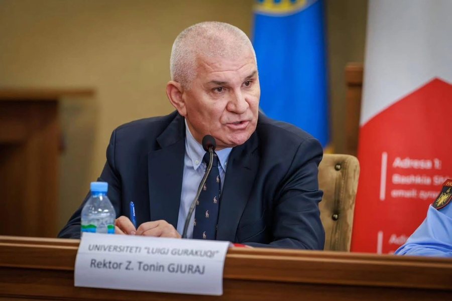 Dha dor&euml;heqjen si Rektor i Shkodr&euml;s, reagon Tonin Gjuraj: Keqardhje
