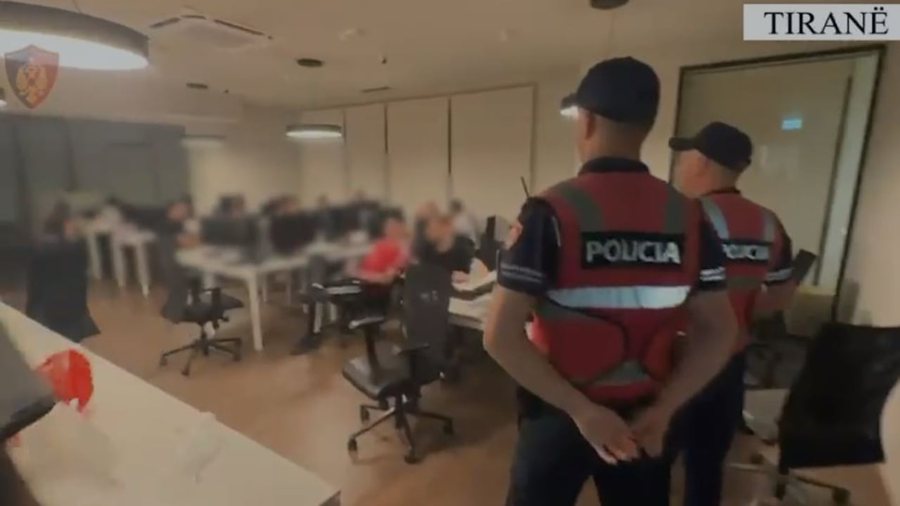 Tjet&euml;r goditje e fuqishme ndaj call centera-ve mashtruese n&euml;