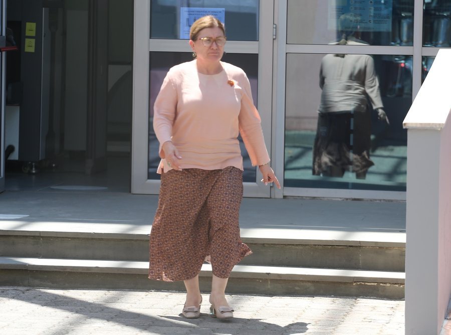 Kryetarja e Bashkis&euml; s&euml; Roskovecit, Majlinda Bufi, paraqitet n&euml;