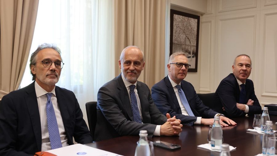 Hita takim me drejtuesit e Policis&euml; italiane: Bashk&euml;punimi po jep