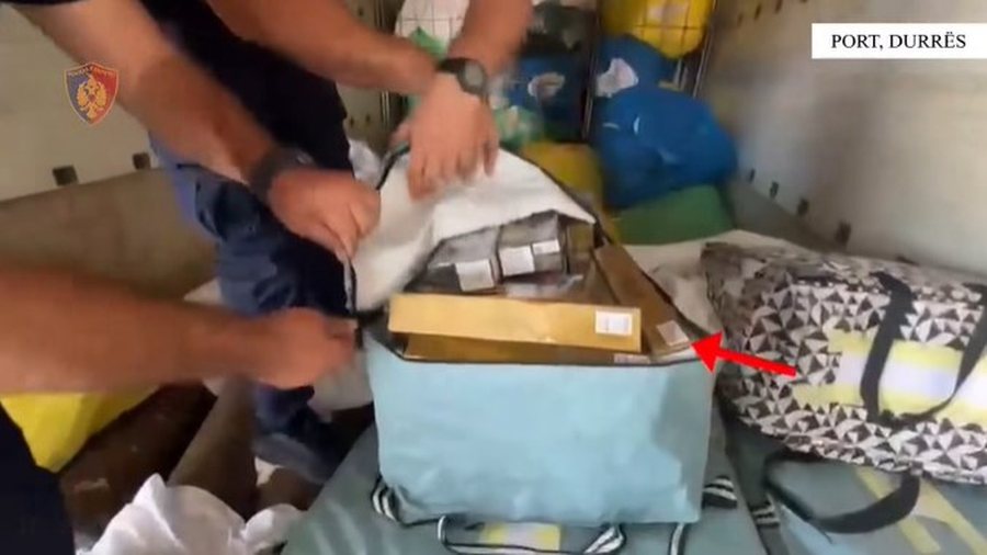 Tentoi t&euml; fuste n&euml; Shqip&euml;ri kontraband&euml; rreth 800 steka
