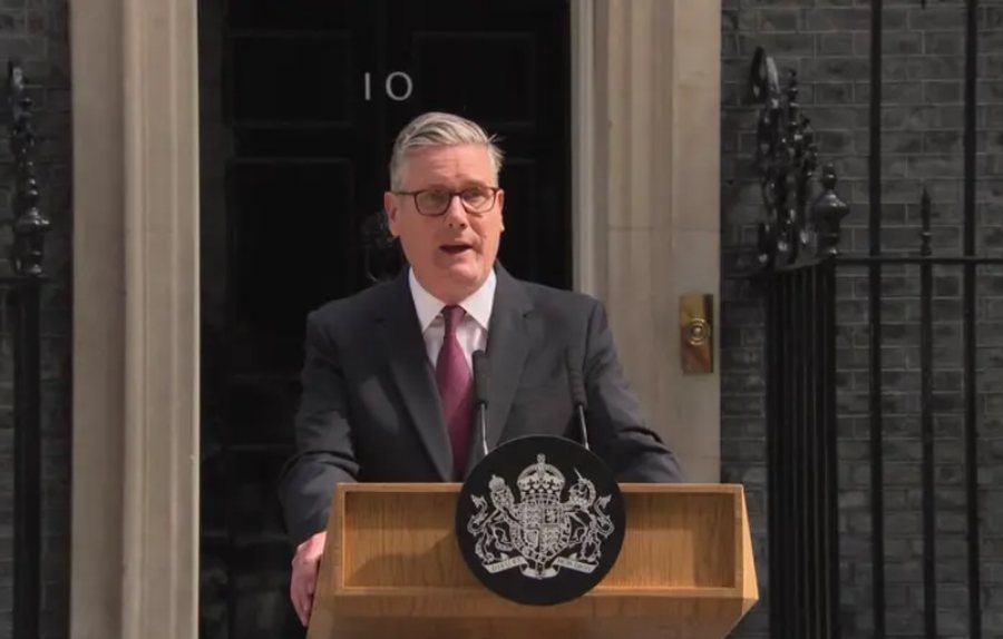Keir Starmer jep dor&euml;heqjen si kryeminist&euml;r i Britanis&euml; s&euml;
