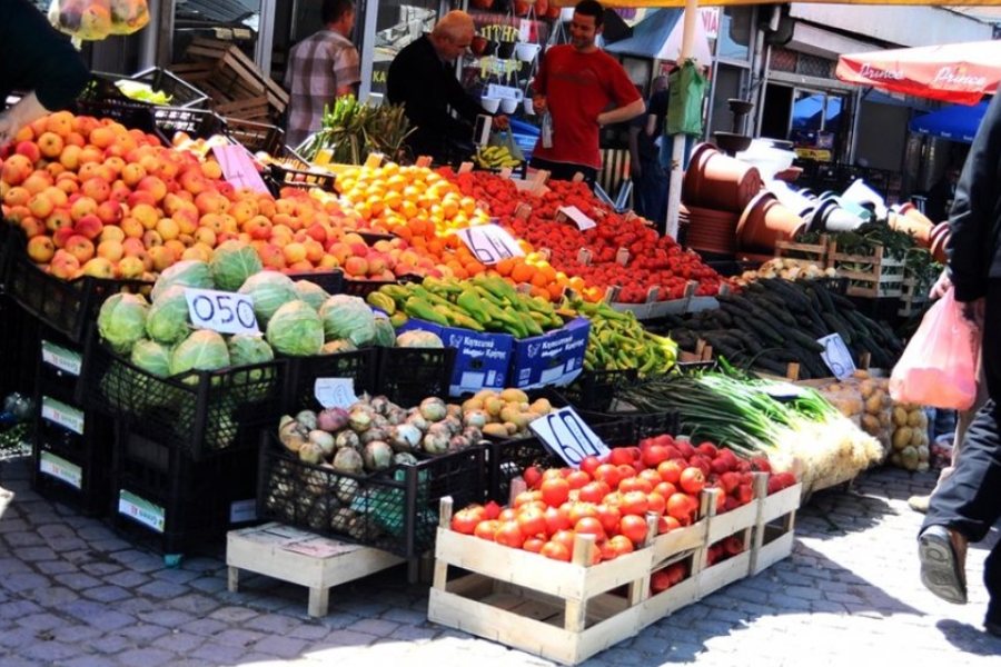 Bumi turistik nuk po ndihmon prodhimet e fshatit, shqiptarët po i