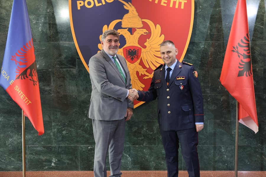 Shqip&euml;ria dhe Spanja forcojn&euml; aleanc&euml;n policore, Hita