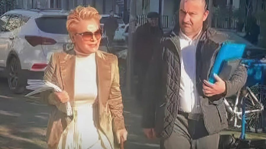 Sot gjyqi n&euml; themel, avokati i Monika Kryemadhit mbetet jasht&euml;, nuk