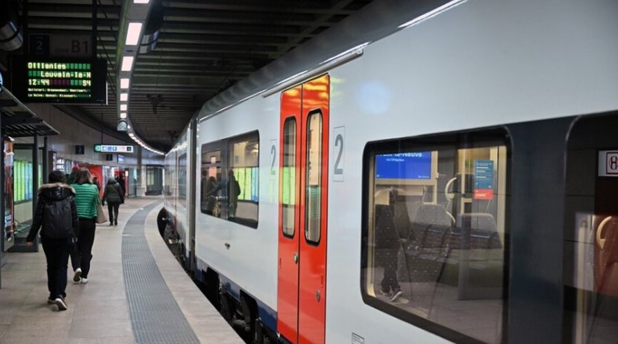 Belgjika shpall alarmin komb&euml;tar p&euml;r nxeht&euml;sin&euml; q&euml; ka