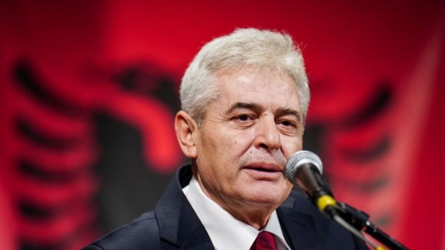 Ali Ahmeti: Protestat po i japin vendit dy goditje t&euml; forta n&euml;