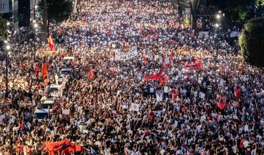 26 dit&euml; protesta dhe asnj&euml; l&euml;kundje, MESAZHI i mazhoranc&euml;s
