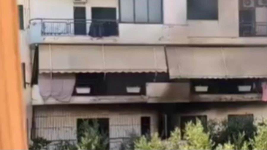 Panik n&euml; Vlor&euml;! Shkrumbohet nj&euml; apartament n&euml; lagjen Isa
