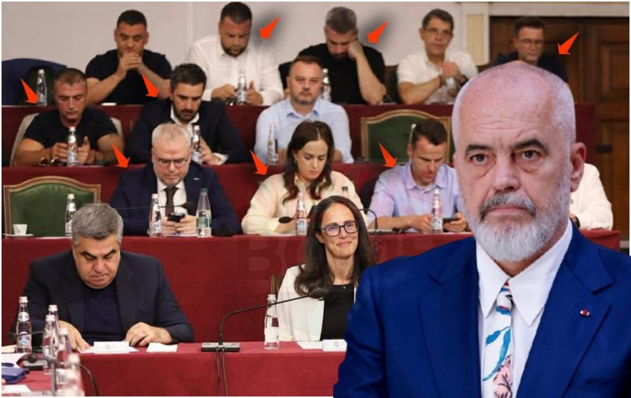 &lsquo;&lsquo;Kjo &euml;sht&euml; luft&euml;&rsquo;&rsquo;! Protesta